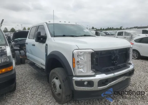 2023 Ford F550 Super Duty z USA, uszkodzony, nr VIN 1FD0W5HT1PEC51046